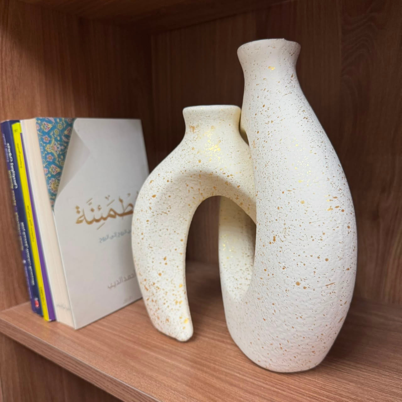 The Snuggle Vase